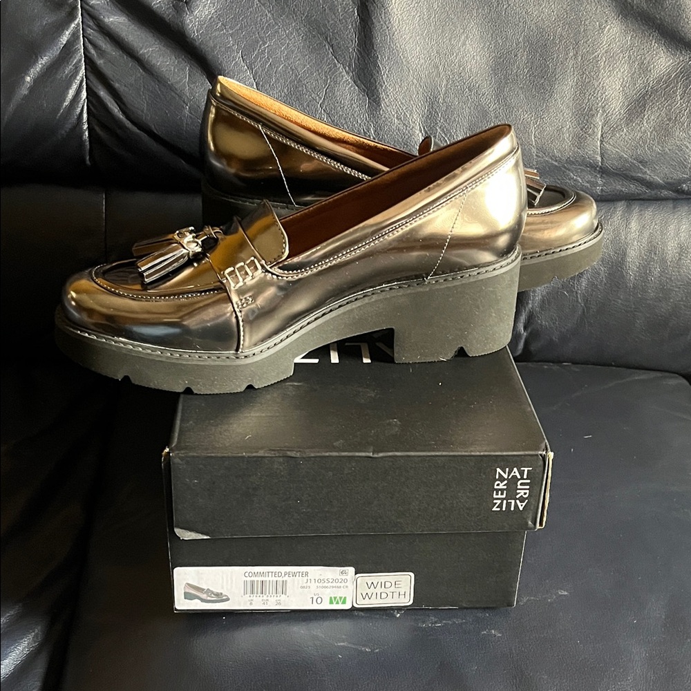 Naturalizer Women's Bronze Loafers